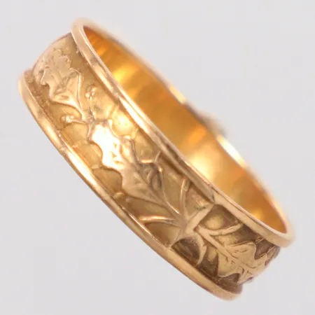 Ring stl:21½, 18K Vikt: 5,2 g