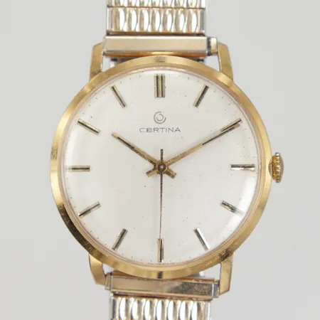 Armbandsur Certina ca Ø33mm, manuell, boett 18K, flexband i metall, repor på glas, serie nr: 286060, gravyr, inga övriga tillbehör, bruttovikt: 56,9g