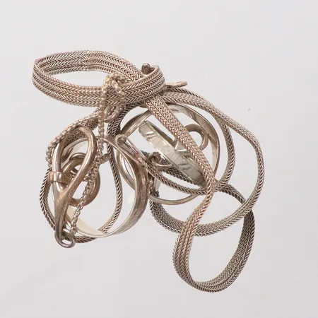 Parti smyckessilver, defekt trasigt, silver 830/1000 Vikt: 15,8 g