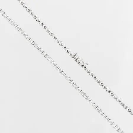 Collier med briljantslipade diamanter 82xca0,05ct, längd: 42,5cm, bredd: 3mm, vitguld, 18K Vikt: 18,1 g