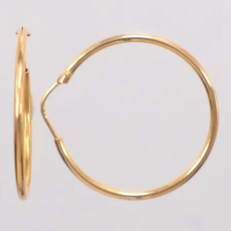 Ett par örhängen Creoler Ø31,8mm, 18K Vikt: 3,6 g