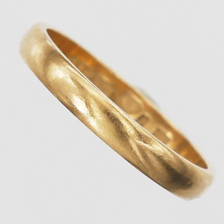 Ring slät stl:18½, bredd 3mm, Wennerström Julius år 1927, 18K Vikt: 3,6 g
