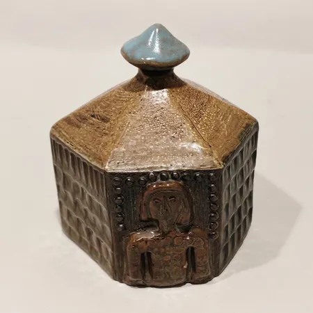 Skulptur Bertil Vallien Bagdad för Gustavsberg 10,5cm höjd ca 12cm. 