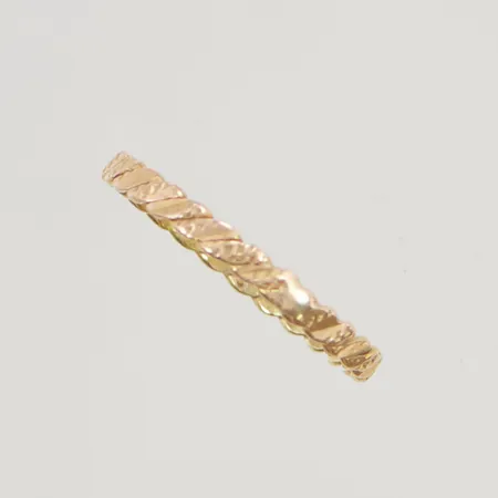 Ring stl:14¼ bredd 1mm 14K 0,6g.