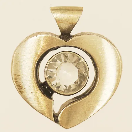 Hänge hjärta Finnfeelings med bergkristall, Karl Laine för Sten & Laine längd 22mm bredd 19,5mm, 925/1000 silver Vikt: 4,7 g