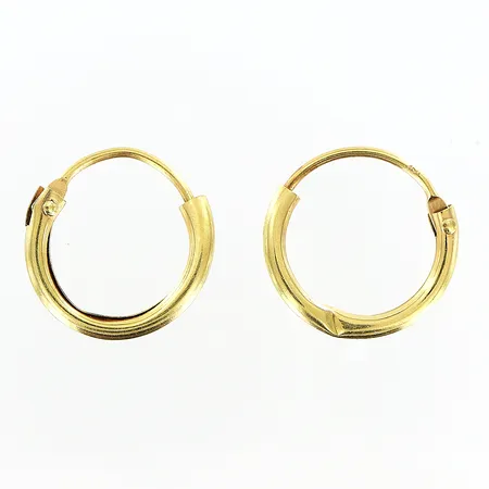 Örhängen creoler Ø10cm, bredd ca1,5mm, skeva/buckliga, 18K Vikt: 0,3 g