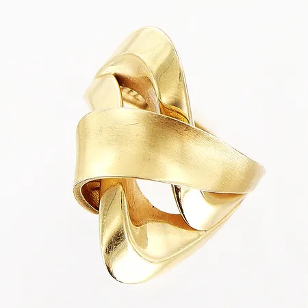 Ring stl:18, bredd ca 25mm, delvis matterad yta, 18K Vikt: 6 g
