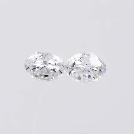 Lösa diamanter ca 2x0,13ct W/VS-Si Vikt: 0 g