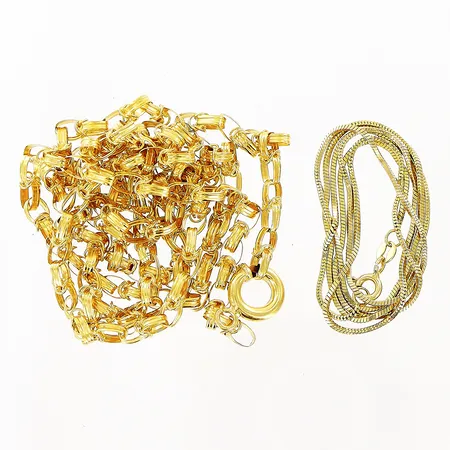 Kedja och ett collier, skevheter/defekter, 18K Vikt: 19,1 g