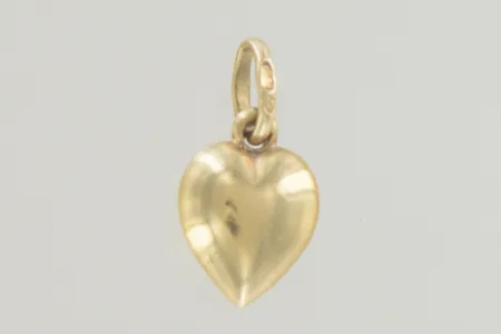 Hänge hjärta längd 2 cm bredd 1 cm, 18K Vikt: 1,2 g