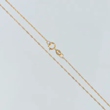 Kedja Singapore längd 40cm bredd 0,7mm 18K. Vikt: 0,9 g