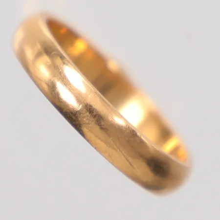 Ring slät stl. 16½, gravyr, 18K Vikt: 3,5 g