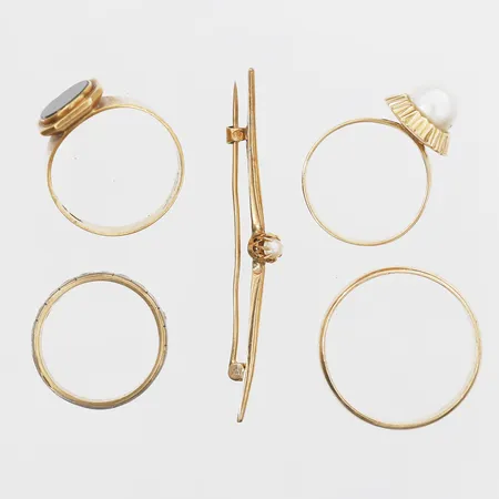 Diverse guld med stenar, defekt, 18K Vikt: 15,5 g