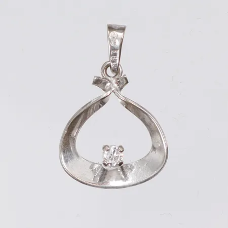 Hänge i vitguld med diamant 1xca0,04ct 12x18mm Alton Falköping 18K Vikt: 0,8 g