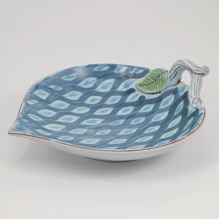 Fat Löv, fajans, 19cm, design Stig Lindberg, Gustavsberg, studiohanden Sweden Skickas med paket.