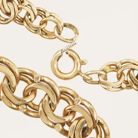 Collier doserad Bismarck förgylld, längd 46cm, bredd 7,8-13,3mm, defekt lås, silver Vikt: 59,1 g