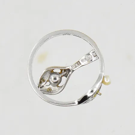Diverse defekt vitguld, 18K. Vikt: 3,2 g