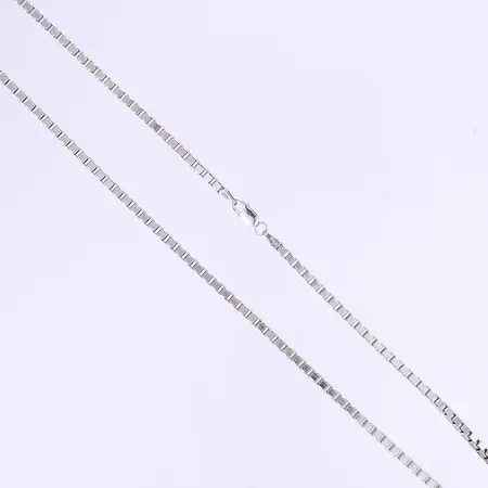 Halskedja Venezia längd 50,5cm bredd 3mm italienska stämplar silver 925/1000 Vikt: 19,7 g