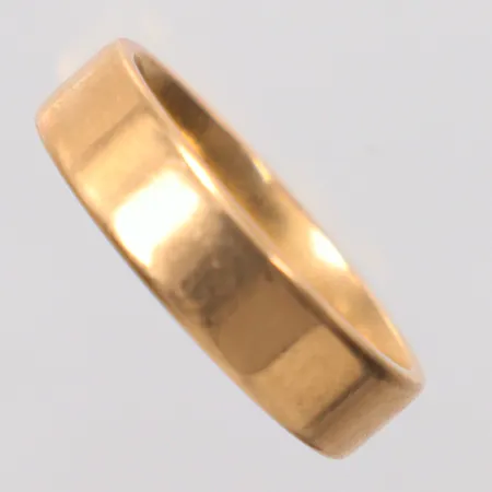 Ring stl.19¾, gravyr, 18K Vikt: 10,3 g