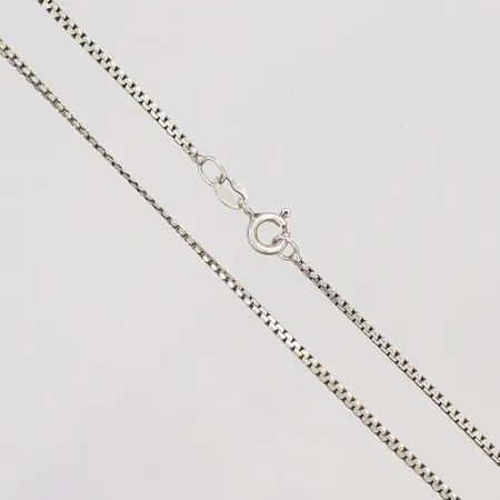 Halskedja, längd 39cm, bredd 2mm, 925/1000 silver Vikt: 3,1 g