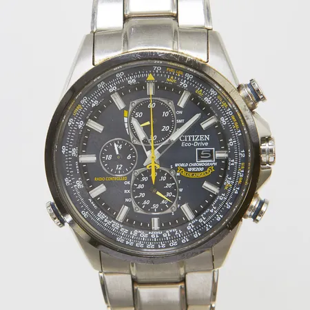 Herrur Citizen World Chronograph Eco-Drive WR200, Blue Angels, stål, Analog/Eco-drive, ref-nr: AT8020, boett-nr: H800-S081157, serie-nr: 851021396, extra länkbitar, box
