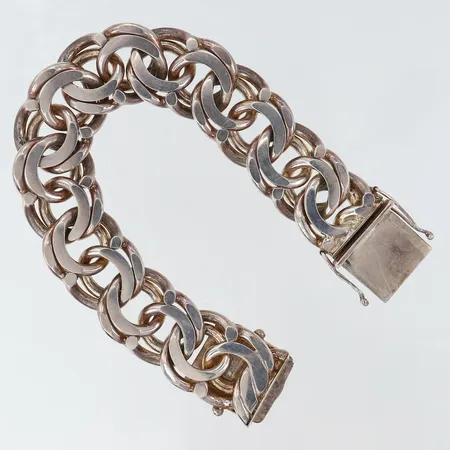Armband Bismarck längd 20,5cm bredd 23mm Silver 830/1000.  Vikt: 111,8 g