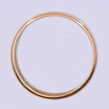 Ringar stl:22½, graverad 18K. Vikt: 12,7 g