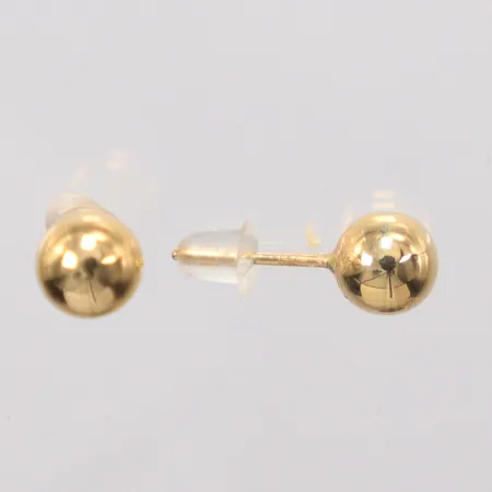 Ett par örhängen Ø6mm, gummistoppar, 18K Vikt: 0,5 g