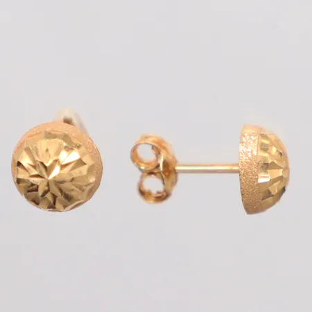Ett par örhängen längd 1cm 18k Vikt: 0,9 g