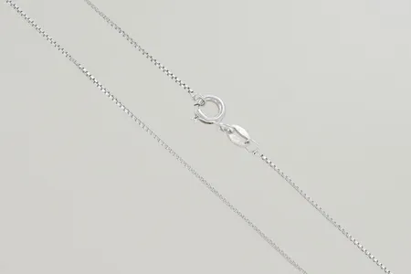 Halskedja venezia längd 39 cm bredd 1 mm, silver 925/1000 Vikt: 1,5 g
