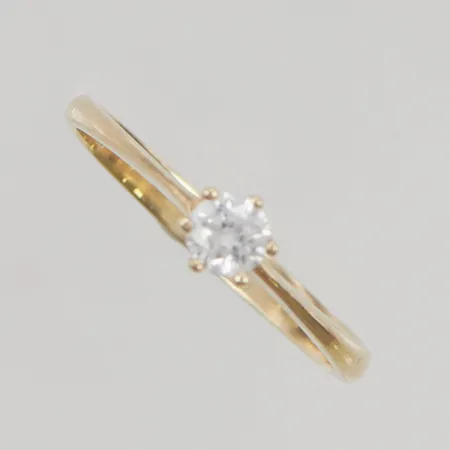Ring stl:17½ bredd 5mm vit sten 14K 1,8g.