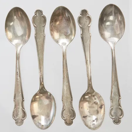 5 Skedar modell Disa, längd ca 12cm, missfärgningar, bucklor, 830/1000 silver Vikt: 74,0g Vikt: 74 g