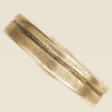 Ring stl:16 bredd 4,1mm 925/1000 silver Vikt: 3 g
