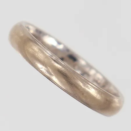 Ring Schalins slät stl:18 bredd 3,5mm gravyr behov av omrodiering vitguld 18K. Vikt: 4,2 g