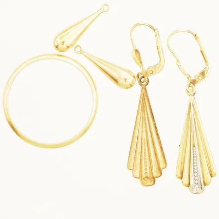 Diverse guld defekta 18K Vikt: 7 g