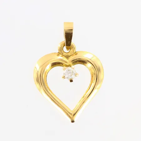 Hänge vit sten hjärta längd 22mm bredd 15mm 18K.  Vikt: 0,4 g