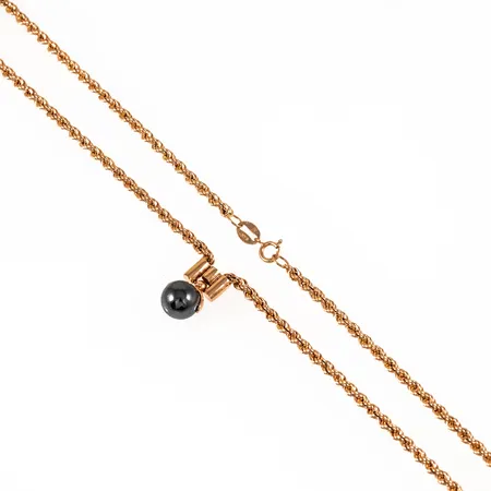 Collier ihålig Cordel integrerat hänge med hematitkula Ø8,5mm längd 46cm 18K 7,3g. 