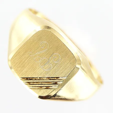 Klackring stl: 19¾, bredd ca 12mm, gravyr, 18K Vikt: 2,5 g