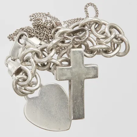 Diverse silver, slitage, 925/1000 silver Vikt: 31 g