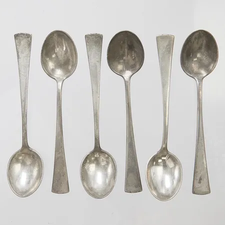 6 Skedar, längd ca 10,8cm, 830/1000 silver Vikt: 75,9g Vikt: 75,9 g