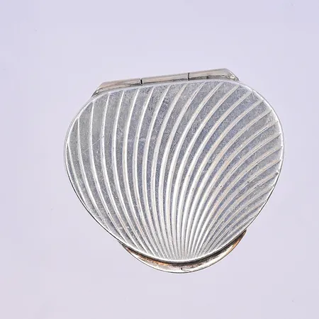 Pillerdosa i silver 925/1000 17,5g Vikt: 17,5 g