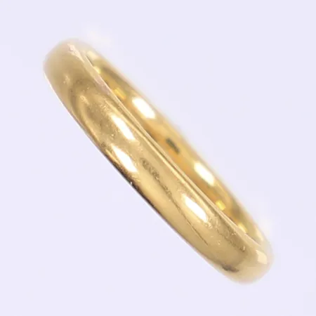 Ring slät stl: 17 bredd 3mm 22K Vikt: 3,4 g