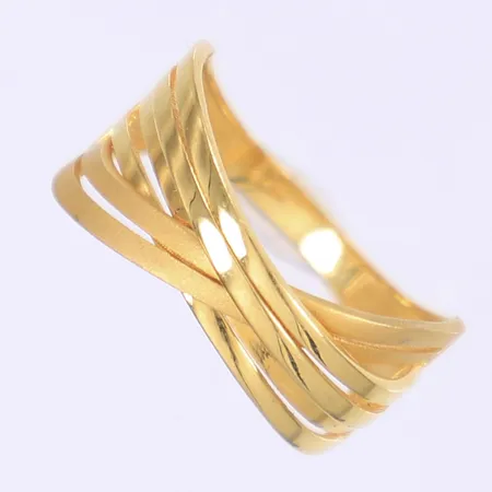Ring stl: 18 bredd 2-10mm 22K Vikt: 5 g