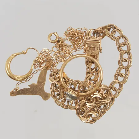 Diverse guld defekt/gravyr, 18K 22,9g.
