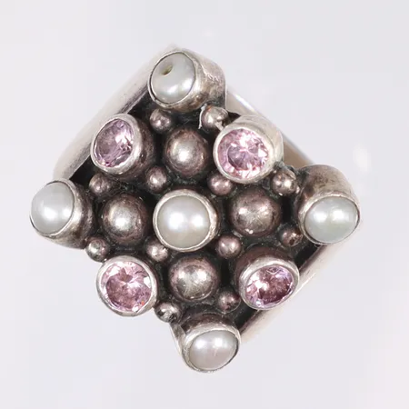Ring med färgade stenar stl:18, bredd 7x15mm, GHA, silver 925/1000 Vikt: 12,5 g