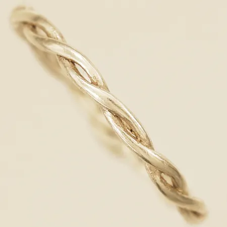 Ring flätad stl:17¼ bredd 2mm 925/1000 silver Vikt: 0,8 g