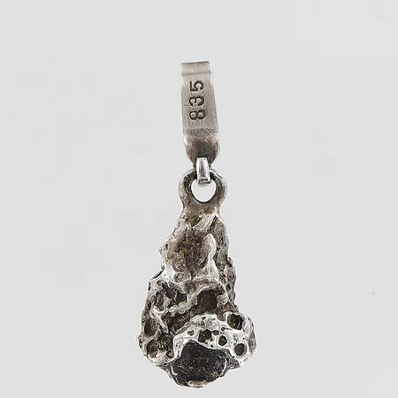 Hänge 20x6mm, silver 835/1000. Vikt: 1,8 g
