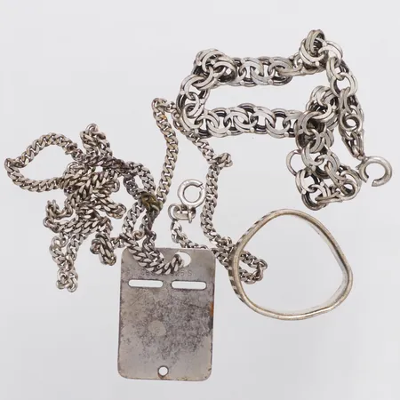 Diverse silversmycken defekta gravyr 925/1000 silver Vikt: 22,3 g