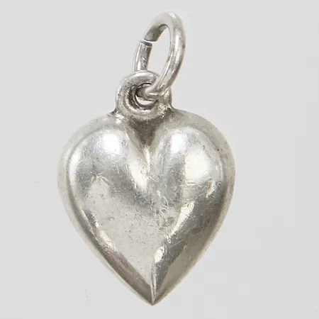Hänge hjärta längd 18mm, bucklig, 925/1000 silver, Vikt: 1,0g Vikt: 1 g