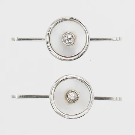Skjortknappar med diamanter 2xca0,02ct åttkantslipade och pärlemor, Ø8mm, CG Hallberg, vitguld, 18K Vikt: 2,7 g